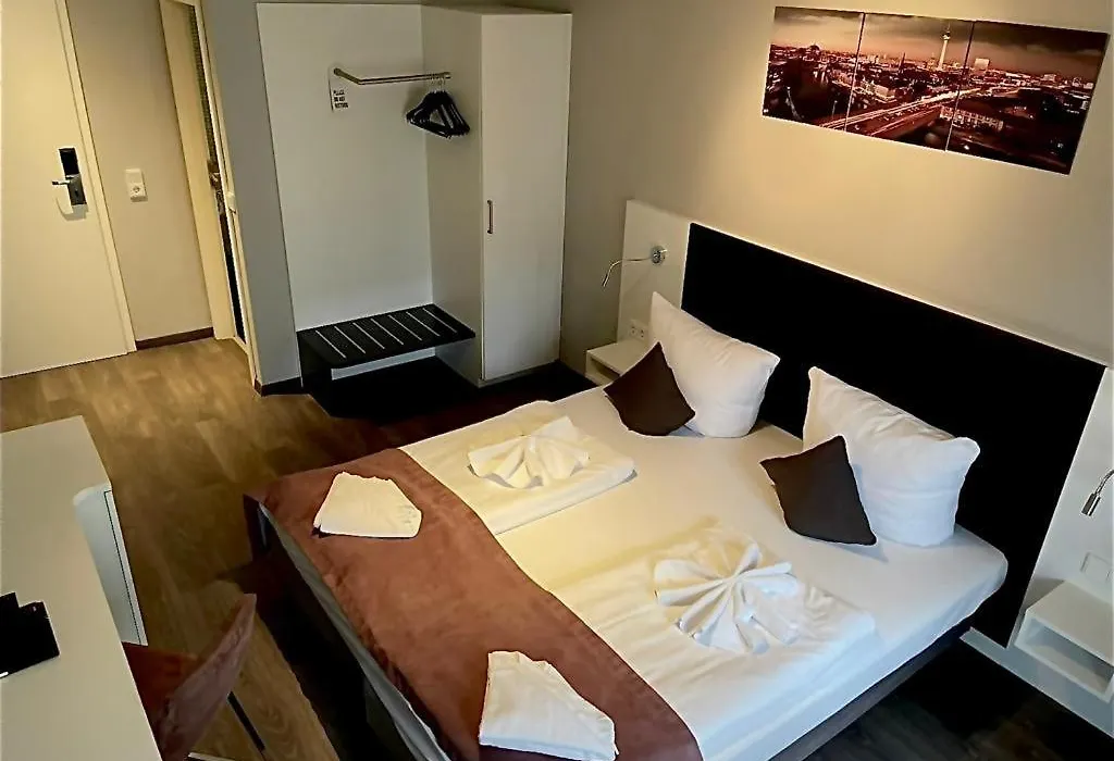 Alfa Hotel-1