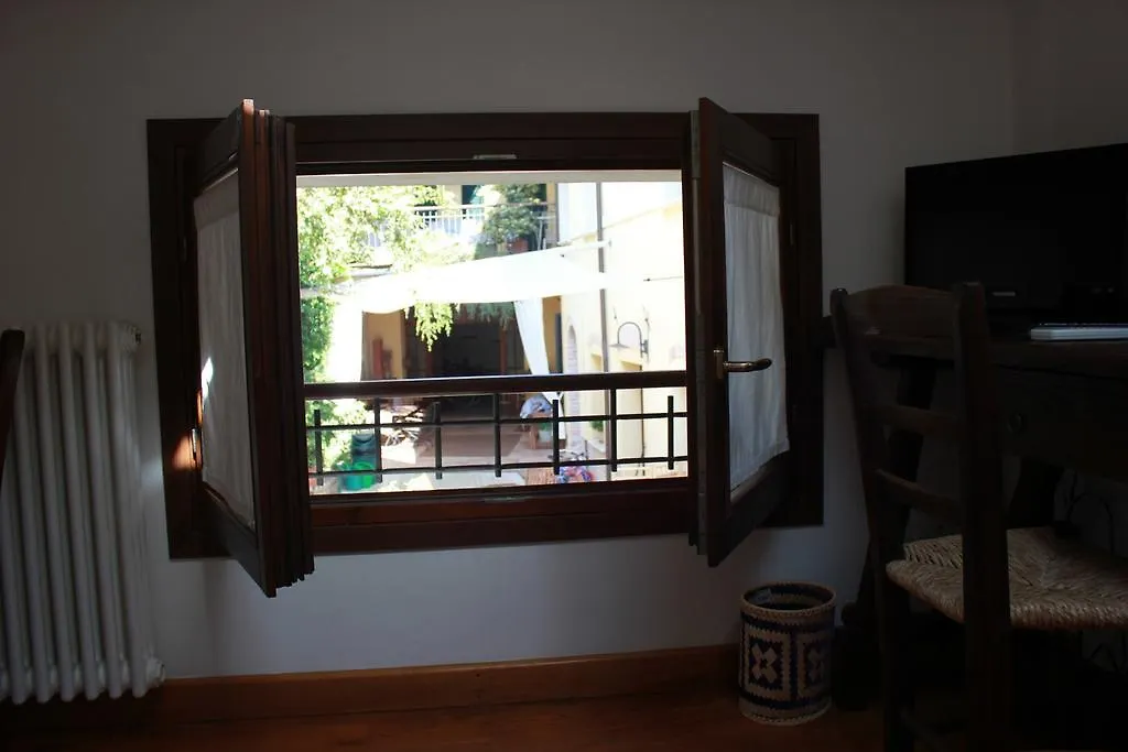 B&B Al Borgo-1