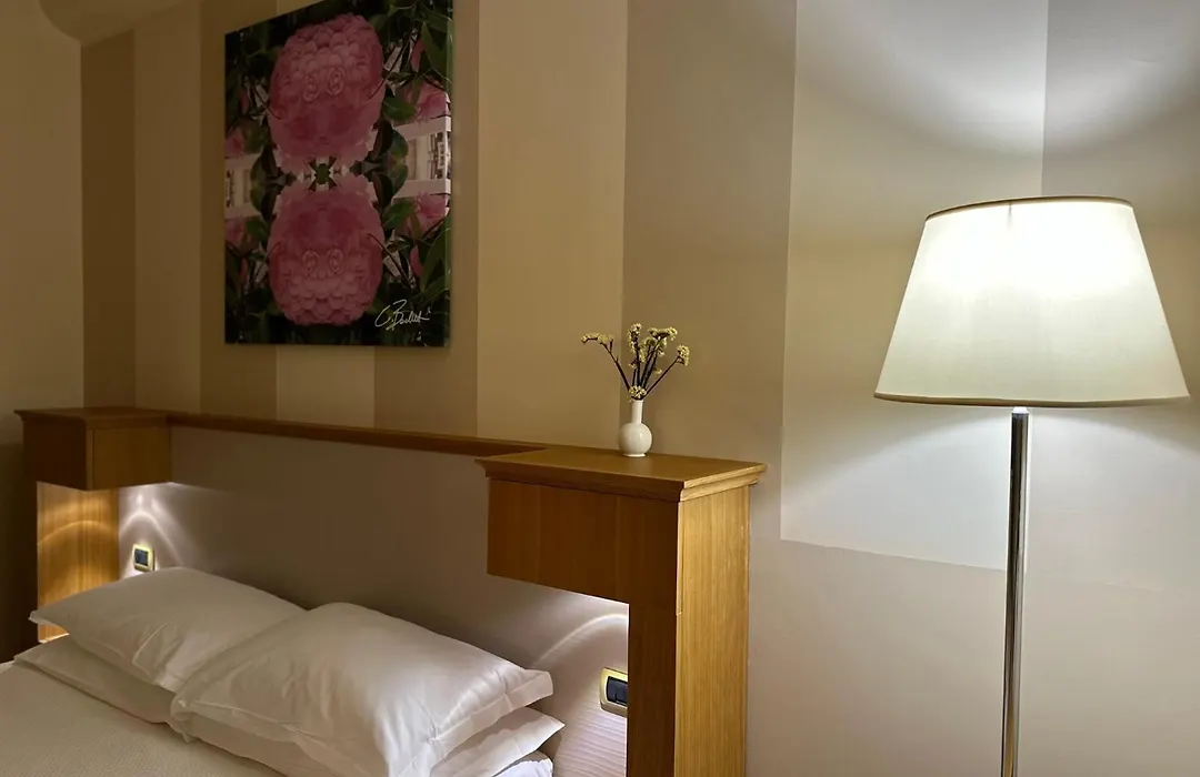 Relais Concorde-1