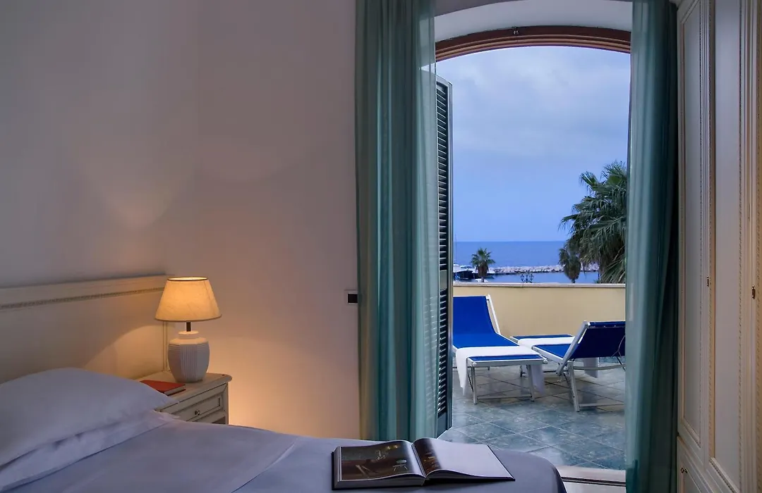Hotel Villa Svizzera Terme-1