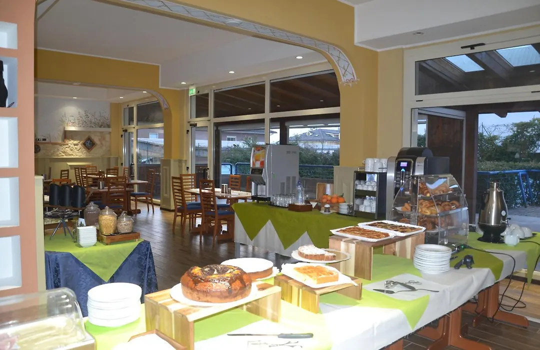 Hotel Azzurro-1