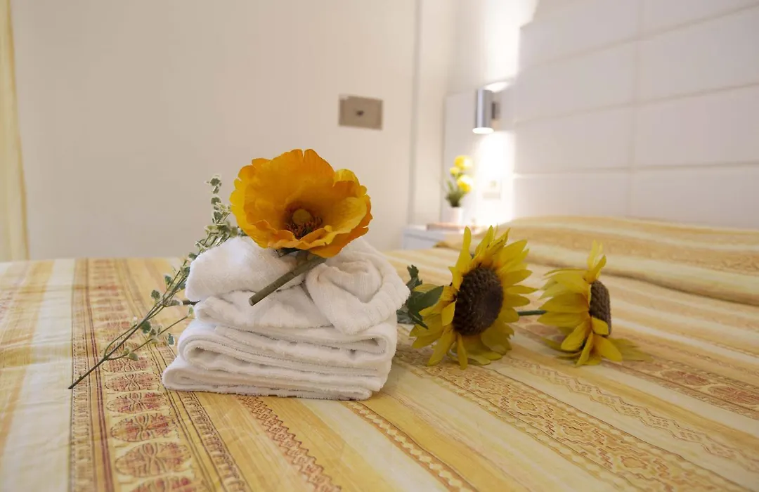 Hotel Gloria-1
