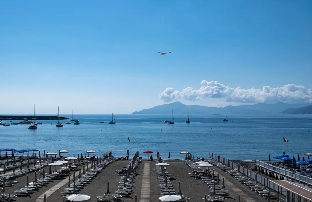 Suite Hotel Nettuno-1