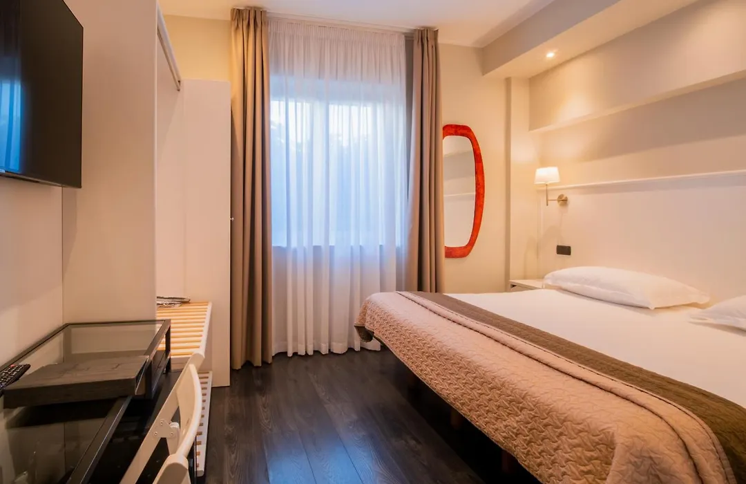 Hotel Central Wellness-1