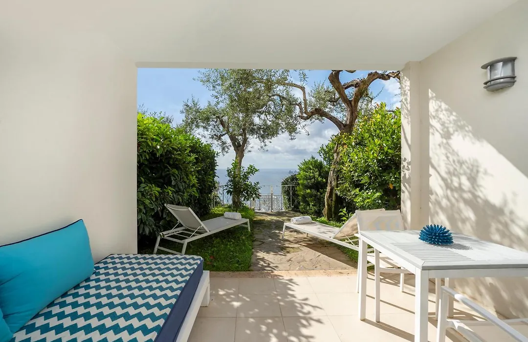 Relais Blu-1
