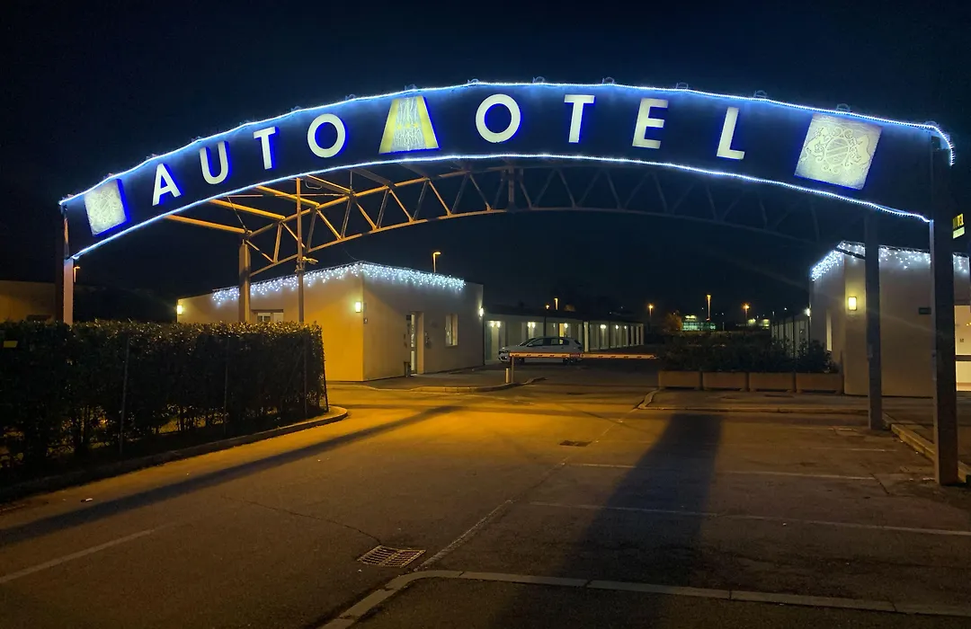 Autohotel Ravenna-1