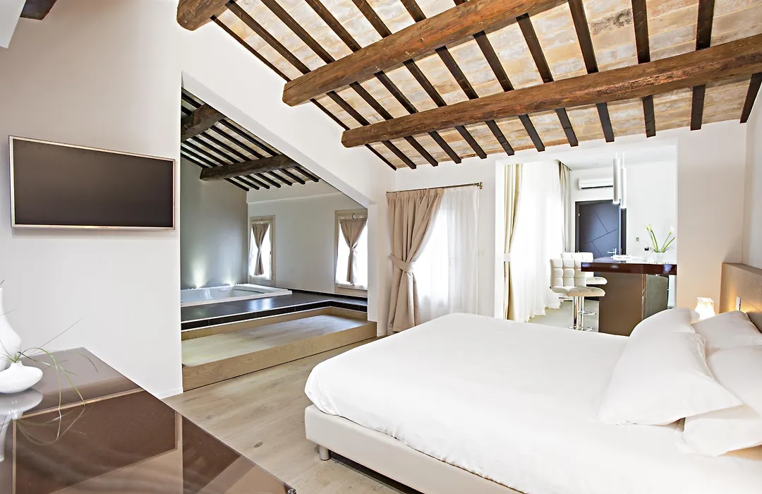 Borgoleoni 18 - Room&Breakfast-1