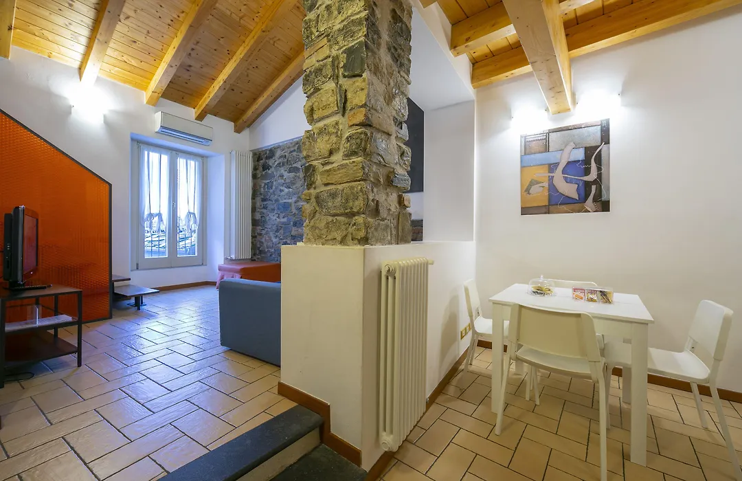 Le Stanze del Lago Apartments-1