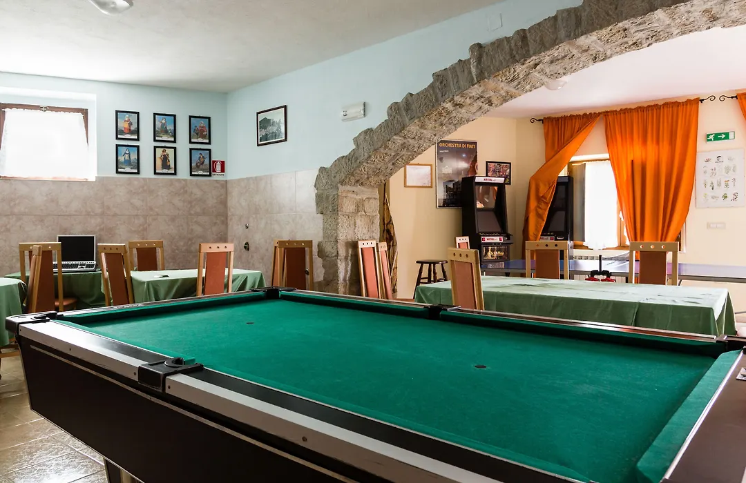 Agriturismo Grotta Dell'Eremita-1