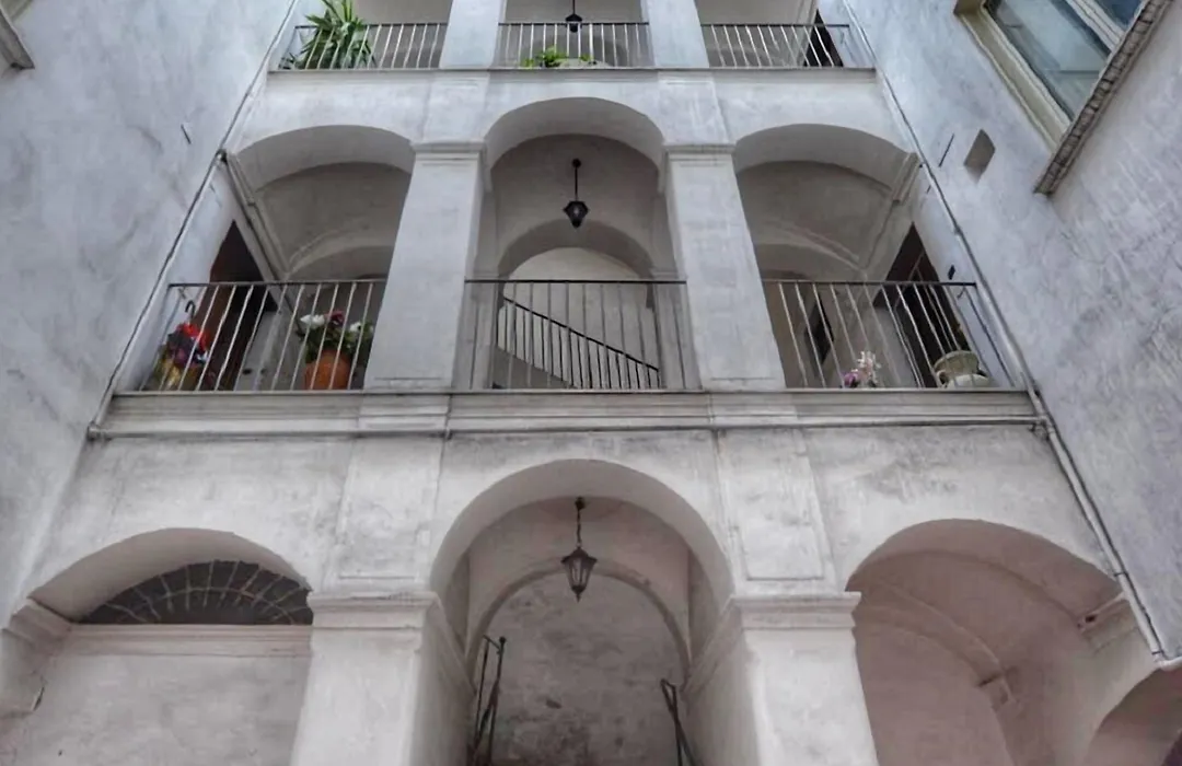 Domus D'Angelo B&B-1