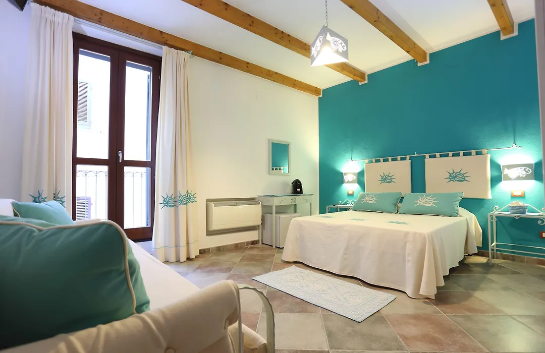 Palau De Rosa-1