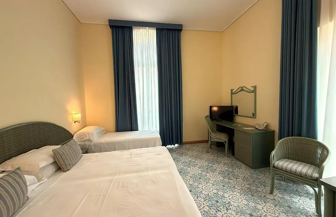 Hotel Villa Maria-1