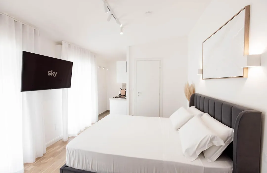 Centoquindici Rooms&Suite-1