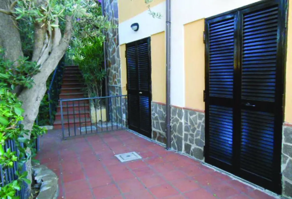 Biancolilla Acciaroli-1