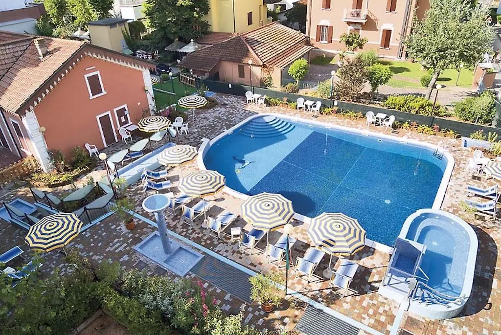 Hotel Sorriso-1