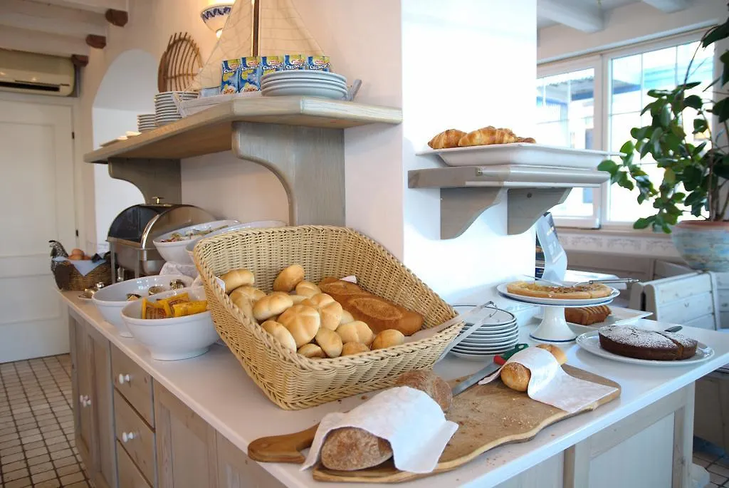 Hotel La Goletta-1