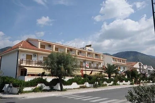 Hotel Harmony-1