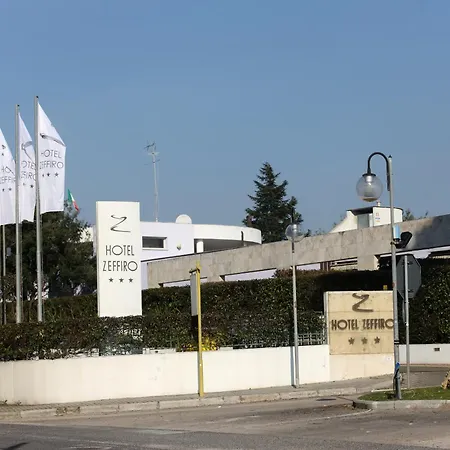 Hotel Zeffiro-2