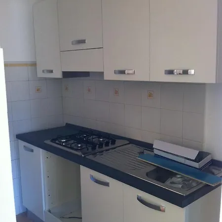 Monolocale A Nettuno 600 Mt Dal Mare-Centro-2