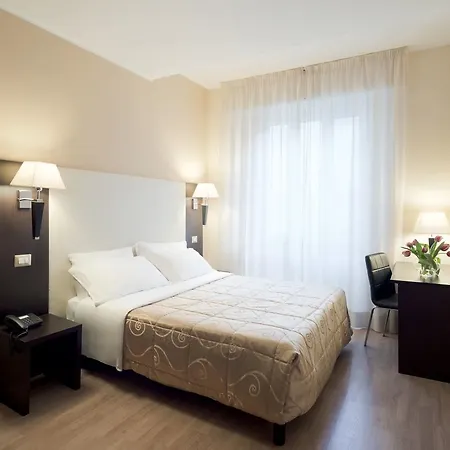 Hotel Aurora-3