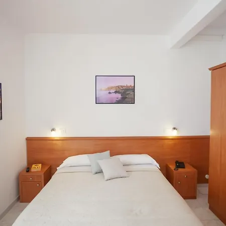 Hotel Viola-3