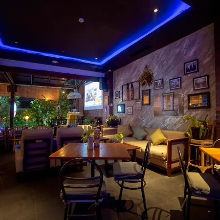 D'Primahotel Petitenget Seminyak 2-3