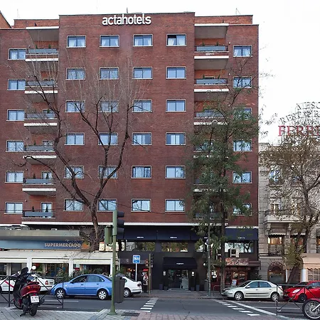 Hotel Acta Madfor-3