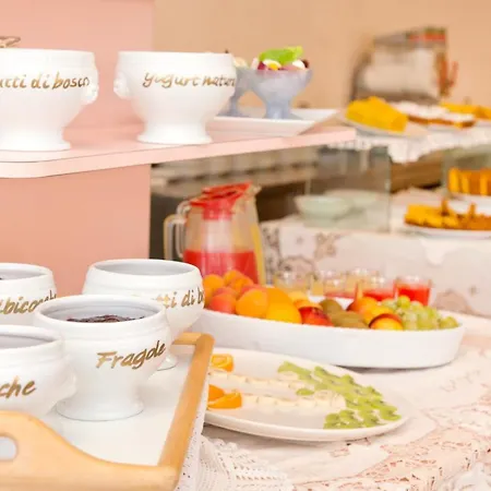Hotel Embassy-2