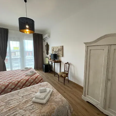 Cavour16 Rent Bedrooms-2