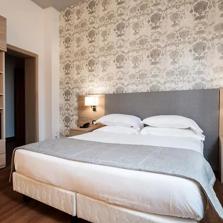 Hotel Accademia-3