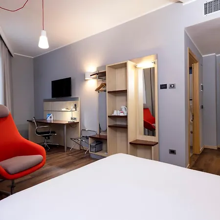 Holiday Inn Express Parma By Ihg-3