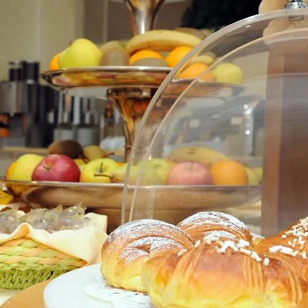 Hotel Continental Brescia-3