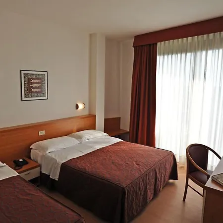 Hotel Fenix-3