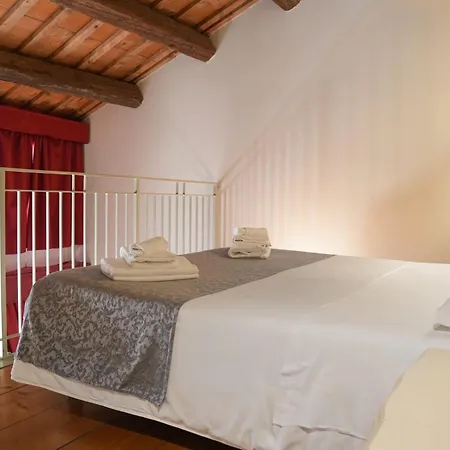 Honey Rooms Ferrara-3