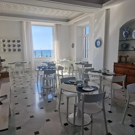Hotel Miramare-3