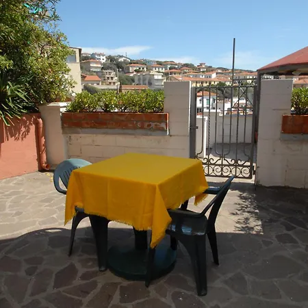 Hotel Baia Del Sorriso-2