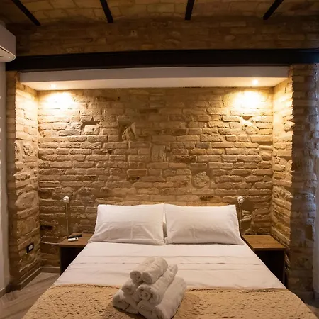 AL 54 Accommodation-2