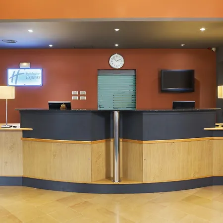 Holiday Inn Express Ciudad De Las Ciencias By Ihg-2