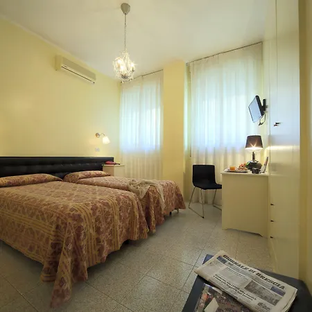 Hotel Cristallo Brescia-2