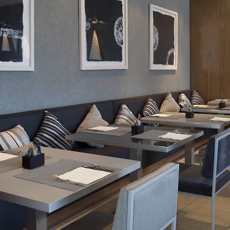 AC Hotel Vicenza by Marriott-2