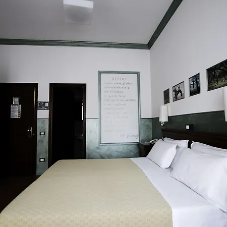 Hotel Diana-2