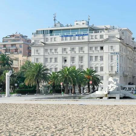 Hotel Esplanade-2
