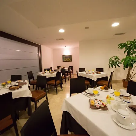 Centrum Palace Hotel-3