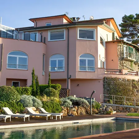 Hotel Villa Domizia-3
