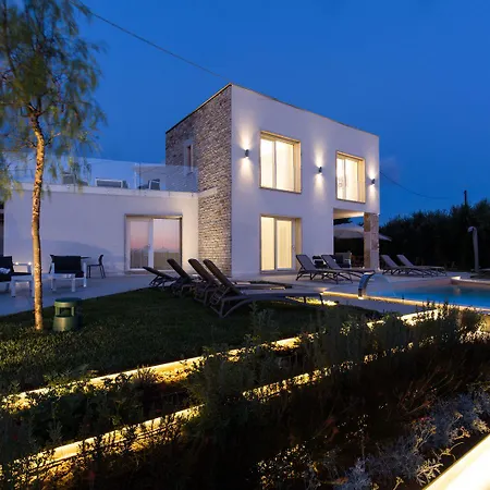 Scissure Sea Suite-2