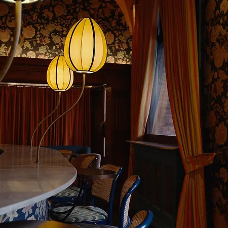 Ascot Hotel-3