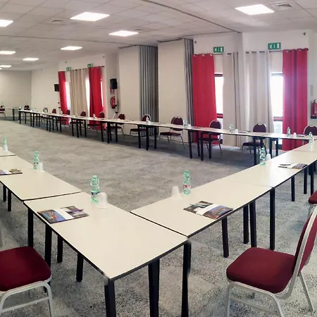 Mercure Leonardo da Vinci Rome Airport-2