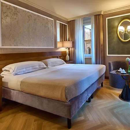 Hotel Accademia-2