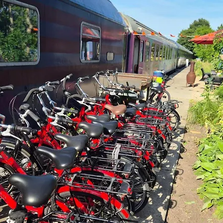 Train Lodge Amsterdam-2