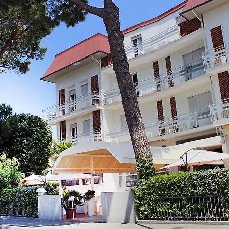 Hotel Manuela-2